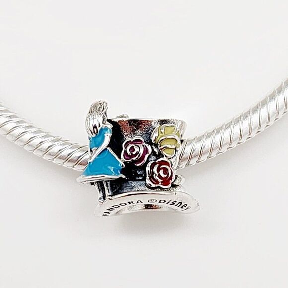 Pandora Disney Alice in Wonderland Charm - Picture 2 of 6